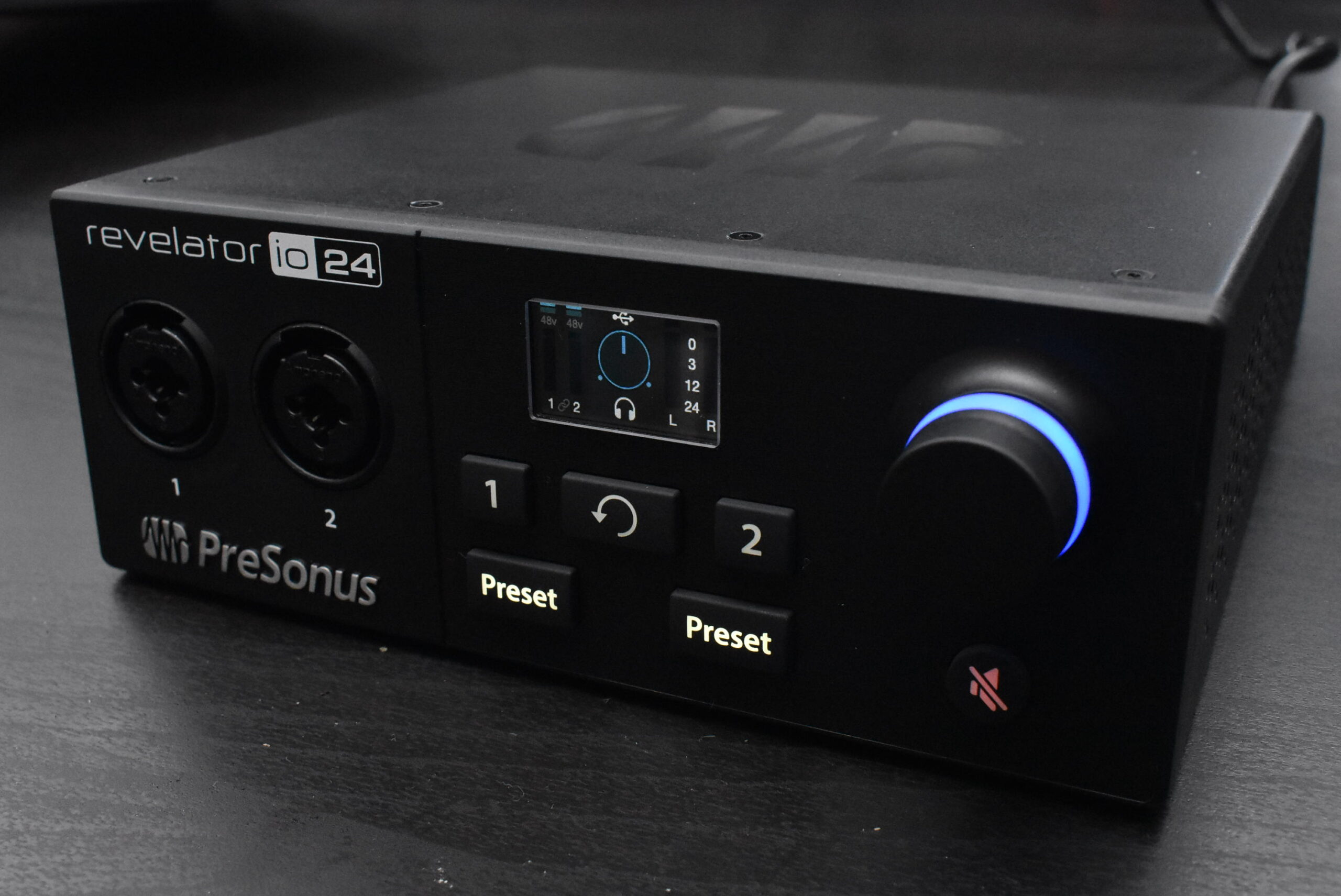 配信超特化型オーディオインターフェイスRevelator io24。簡単操作な