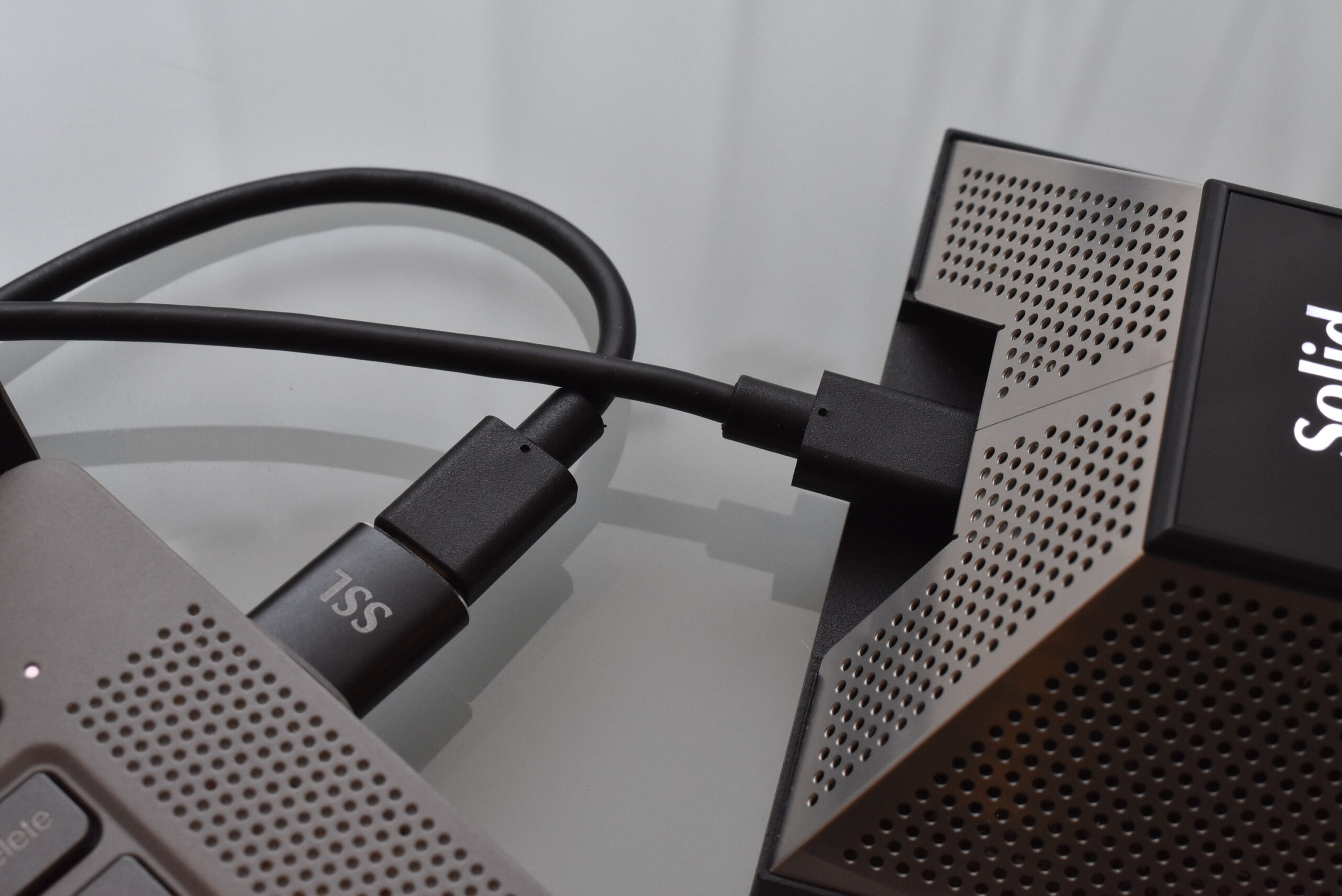 簡単セッティングなのに、SSLのサウンドクオリティを誇るピラミッド型