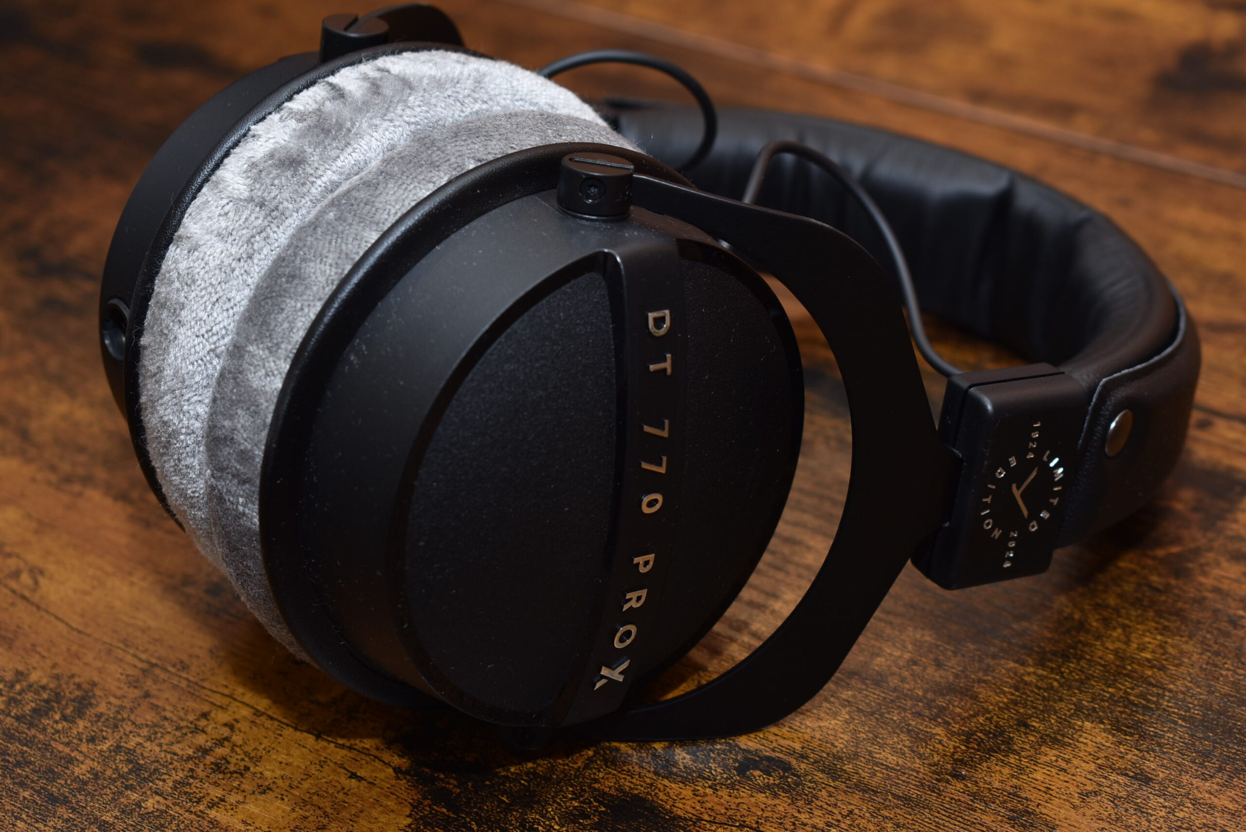 beyerdynamicがブランド創立100周年を記念した限定モデルDT 770 PRO X