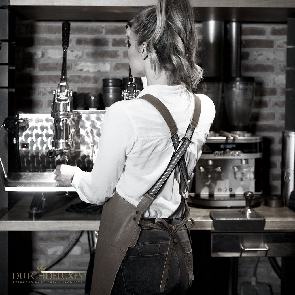 Suspender style apron leather? Dutchdeluxes.com