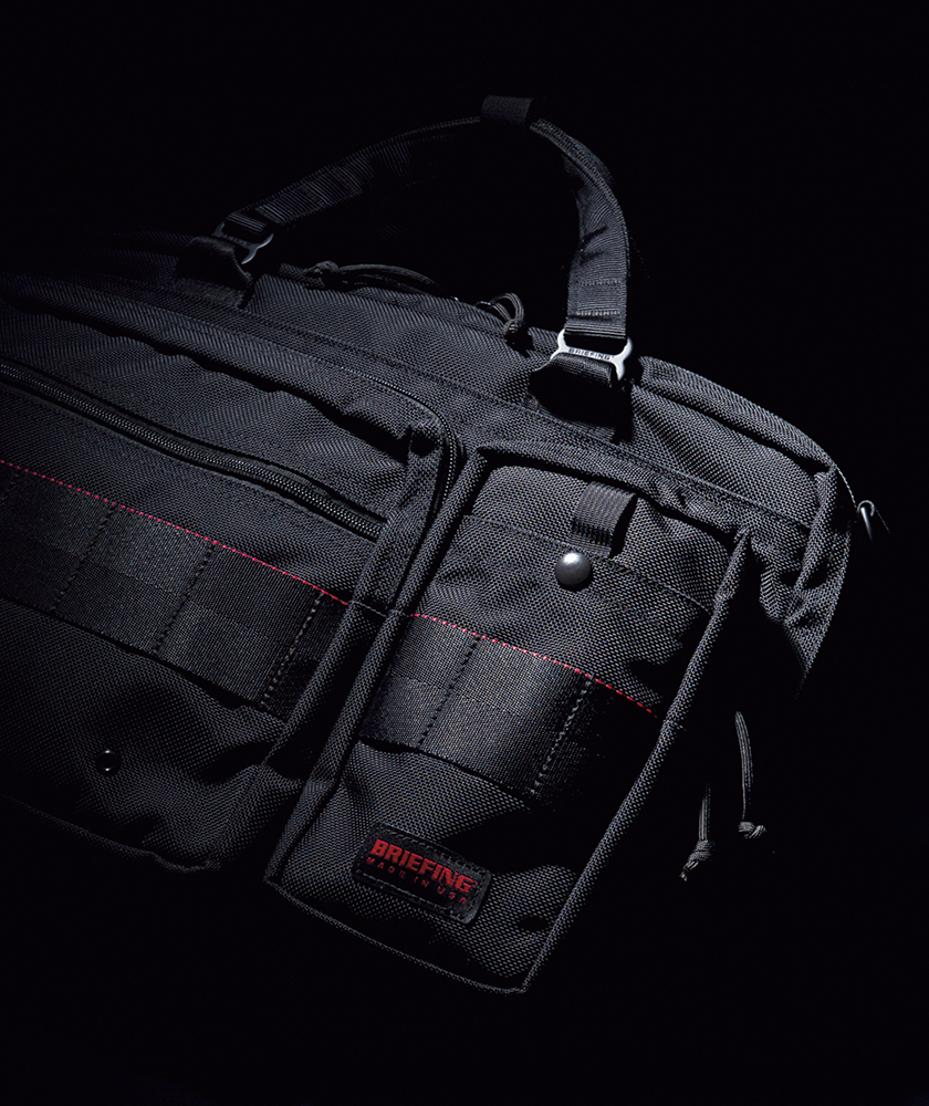 今さら聞けないブリーフィングのNEO B4ライナーの3つのこと｜雑誌Begin