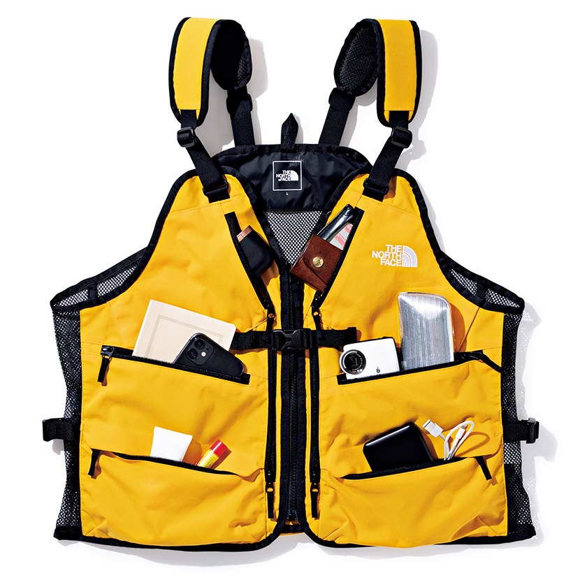 ザ・ノース・フェイスで発掘！ 街でも使えるの多ポケベストで身軽男子