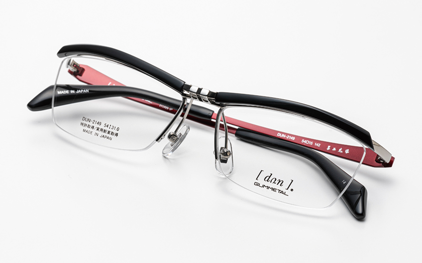 技術屋のこだわり満載な鯖江の工場ブランド「ドゥアン」の眼鏡｜雑誌