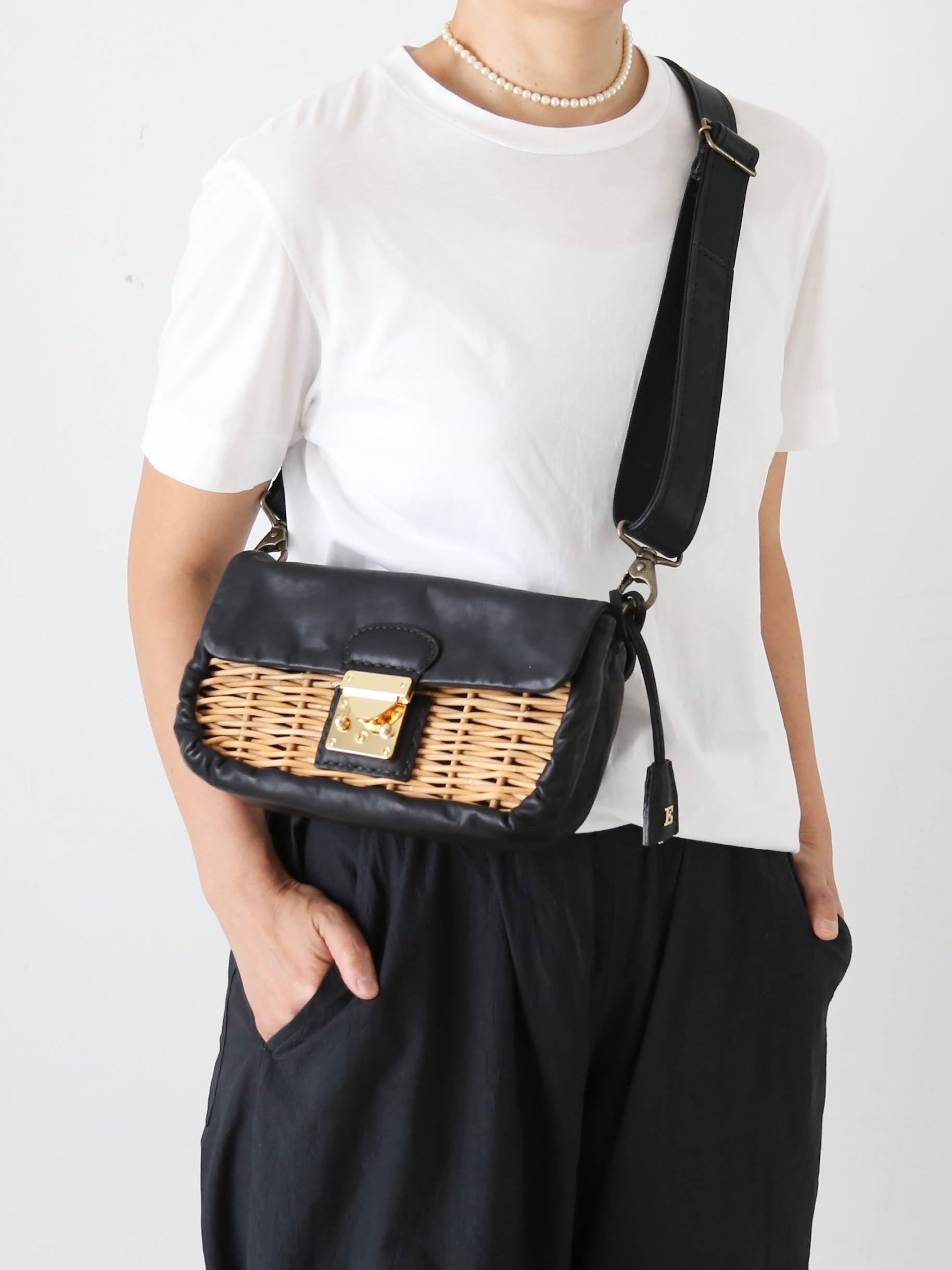 ebagos 牛革ソフト・ソフトショルダー [15672] – CREER