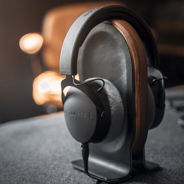 beyerdynamic DT 700 PRO X – e☆イヤホン
