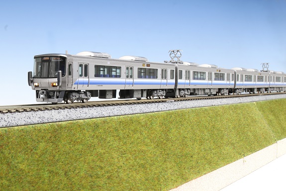 KATO鉄道模型オンラインショッピング 223系2500番台（関空・紀州路快速