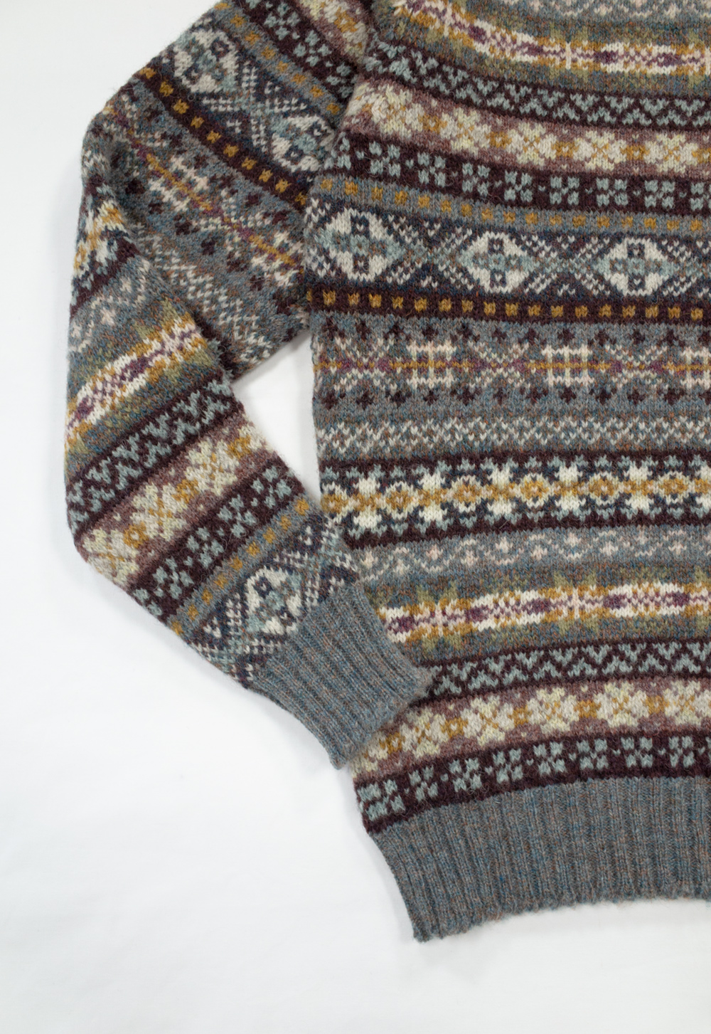 ジャミーソンズ フェアアイルクルーネックセーター グレイキャメル