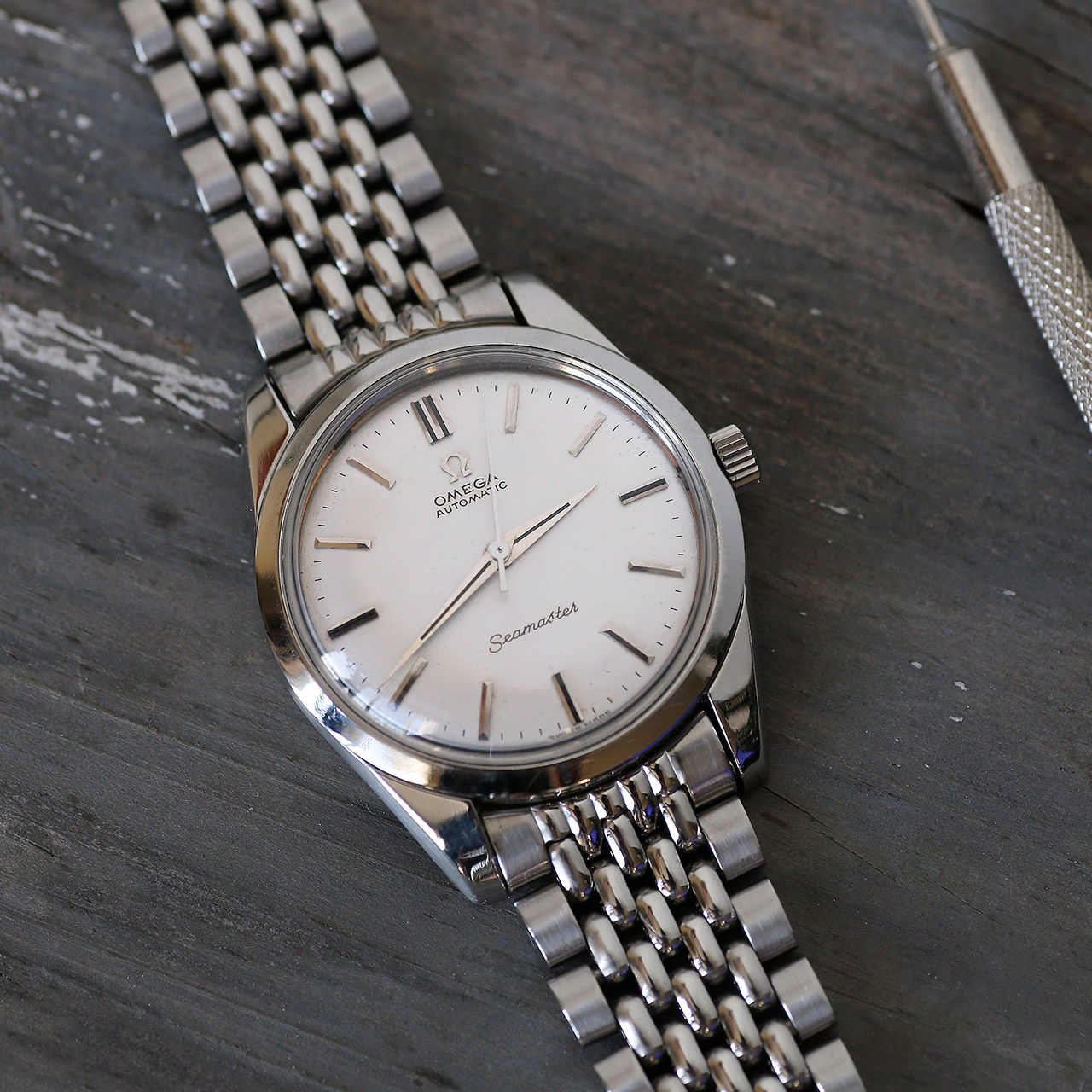 1963 Omega Seamaster 165.010 - EmmyWatch