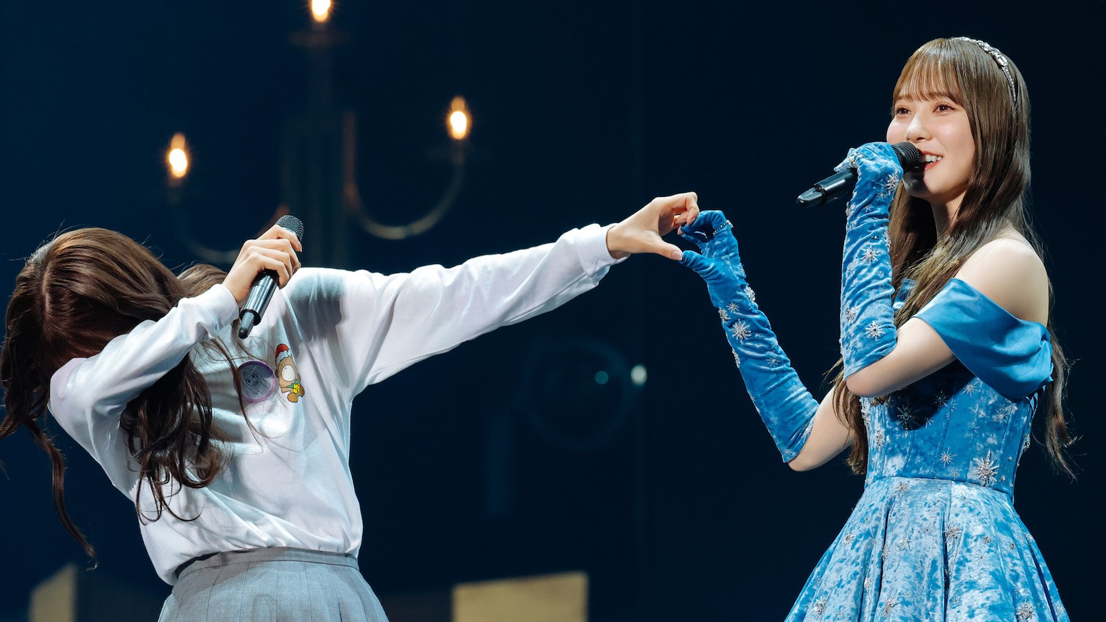 日向坂46、まさかの卒業メンバーサプライズ登場！3曲連続披露でファン