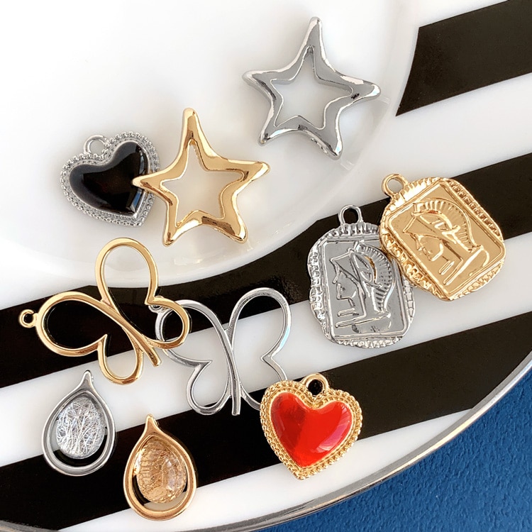 チャーム / スター（パーツ 通し穴有り）/ R ｜アクセサリーチャーム