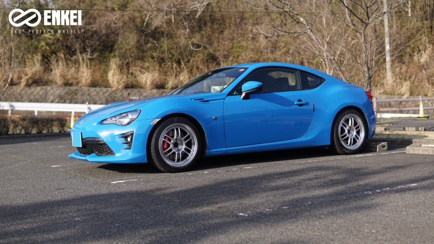 最安値！！！エンケイ RPF1 16インチ 5H100 プリウス 86 BRZ等