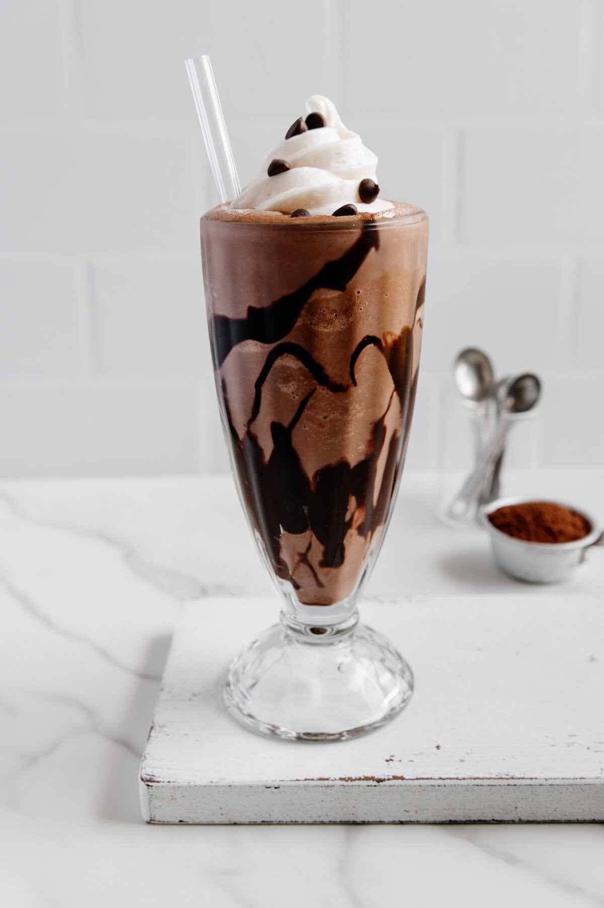 The Ultimate Healthy Vegan Chocolate Milkshake - Eating by Elaine