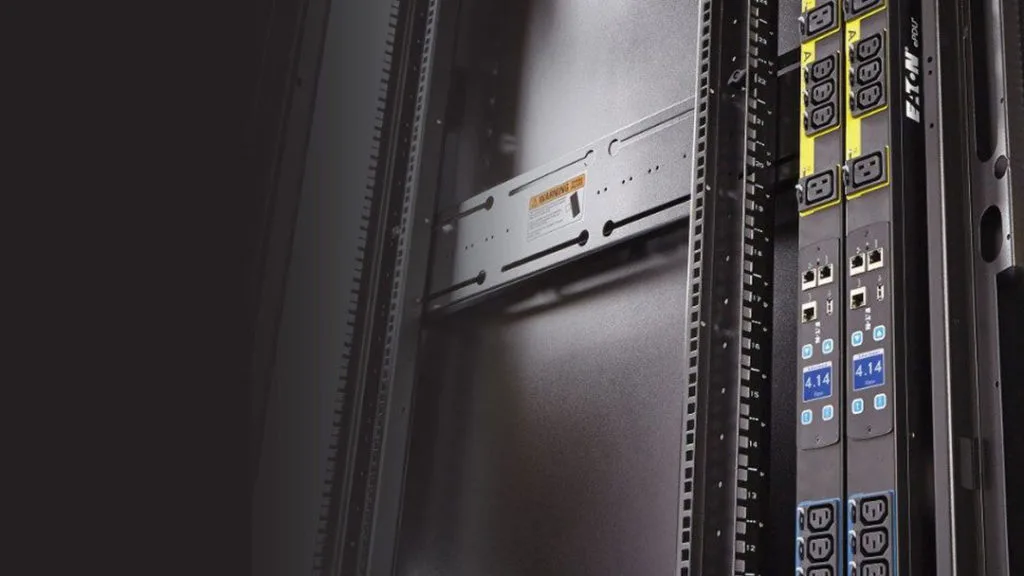 データセンターの PDU とは何か、なぜ重要なのか? - E-Abel