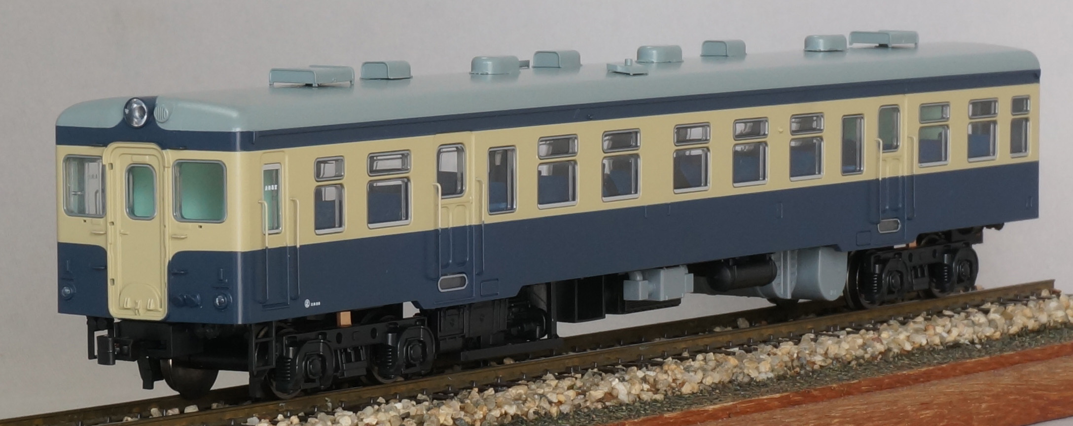 キハ25 朱・クリーム塗装 DT19 動力なし キハ25 朱・クリーム塗装 DT19