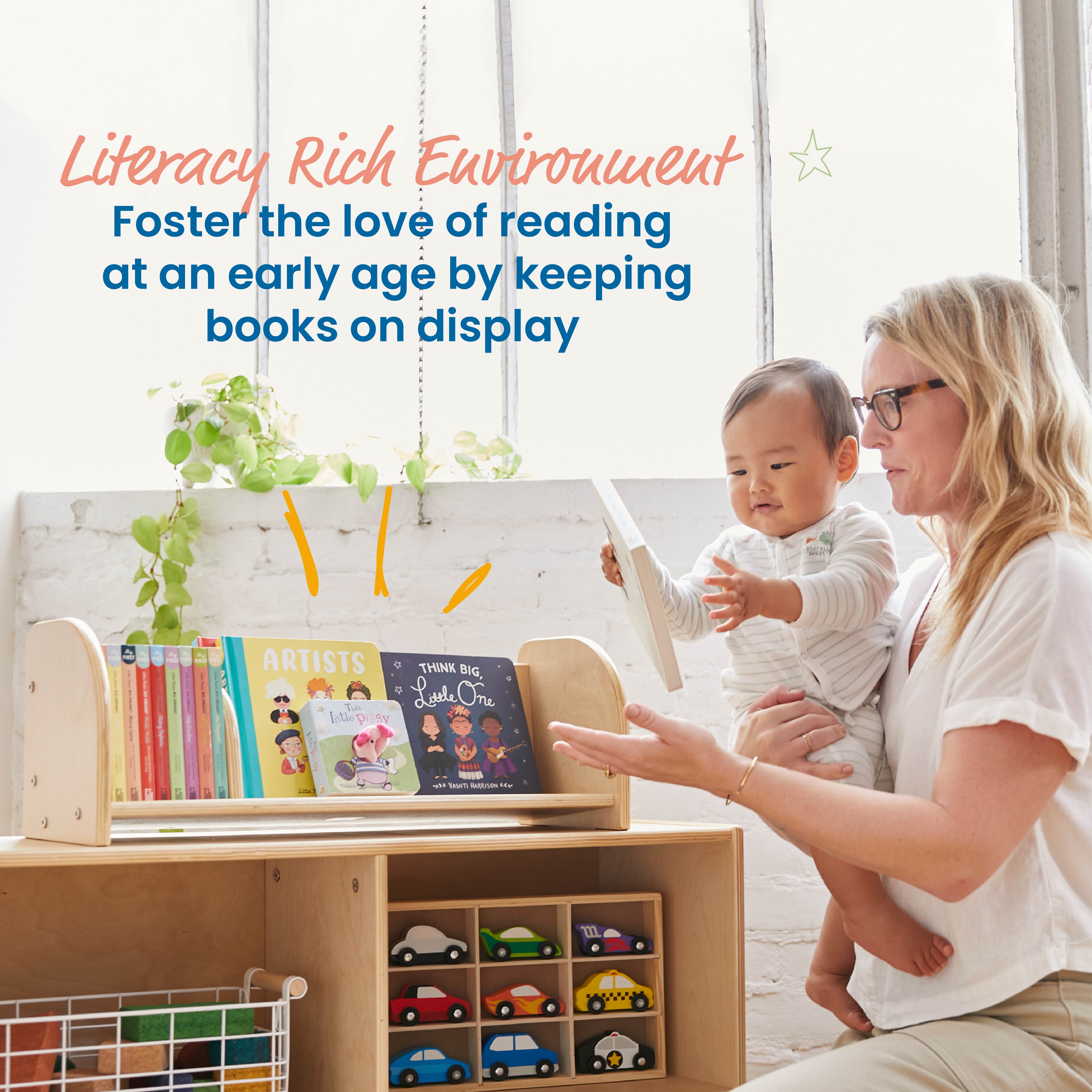 Adjustable Forward-Facing Tabletop Book Display