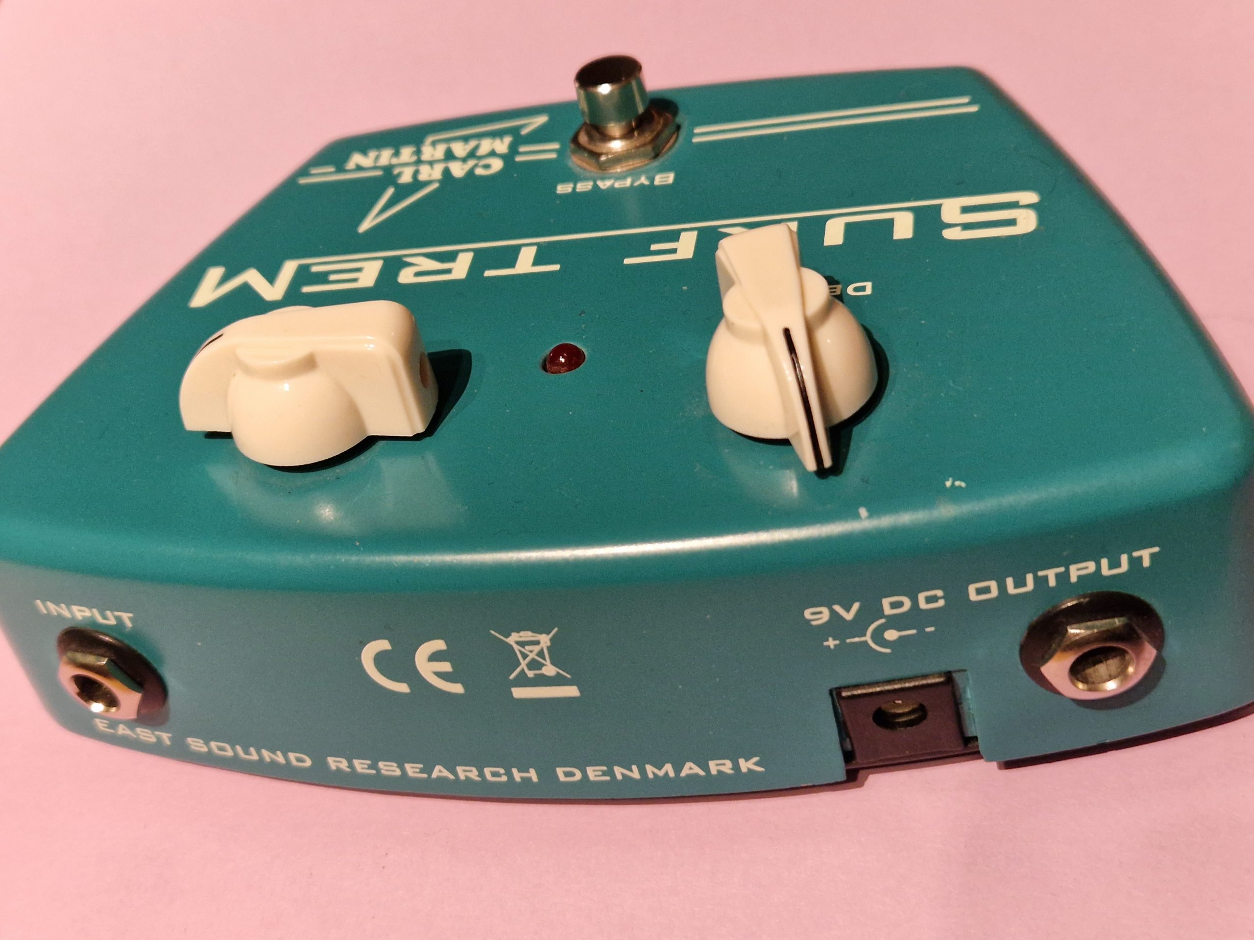Carl Martin Vintage Series Surf Trem V1 (Widebody) - Effects Pedals