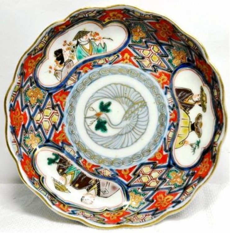 最終価格、アンティーク、自家保存 久谷 谷口骨董 蓋の裏に菖蒲の絵