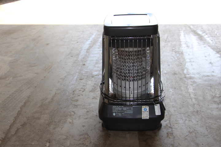 中古ブルーヒーター FM-107F ダイニチ エルピダあおば