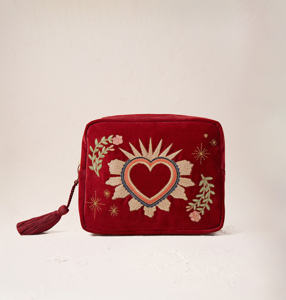 Enchanted Heart Wash Bag – Elizabeth Scarlett