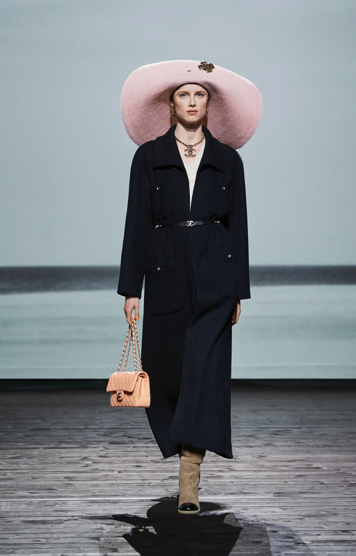 Chanel Fall/Winter 2024 Has us Dreaming of a Seaside Escape – ELLE
