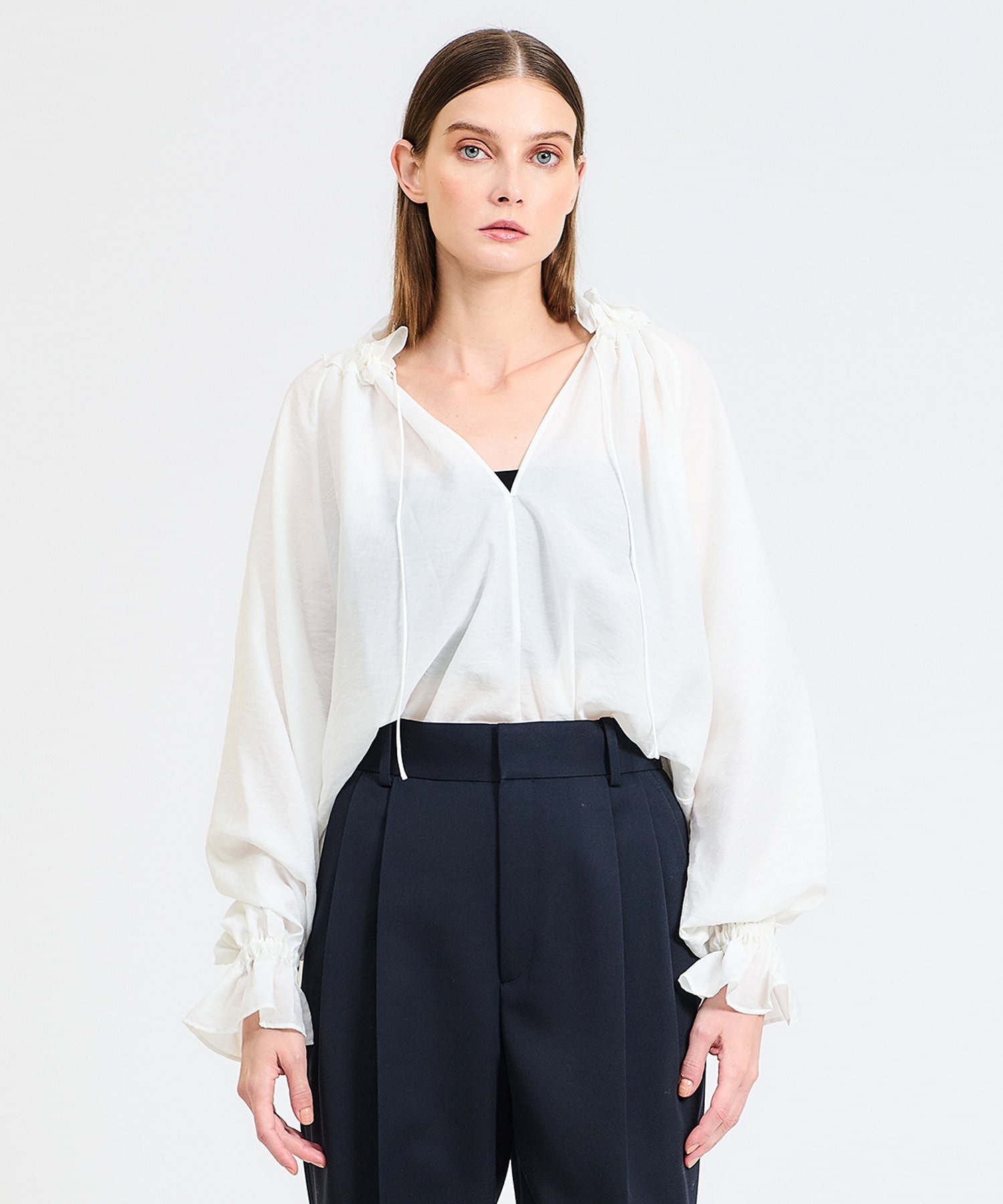 ESTNATION / フリルスキッパーブラウス｜ESTNATION ONLINE STORE