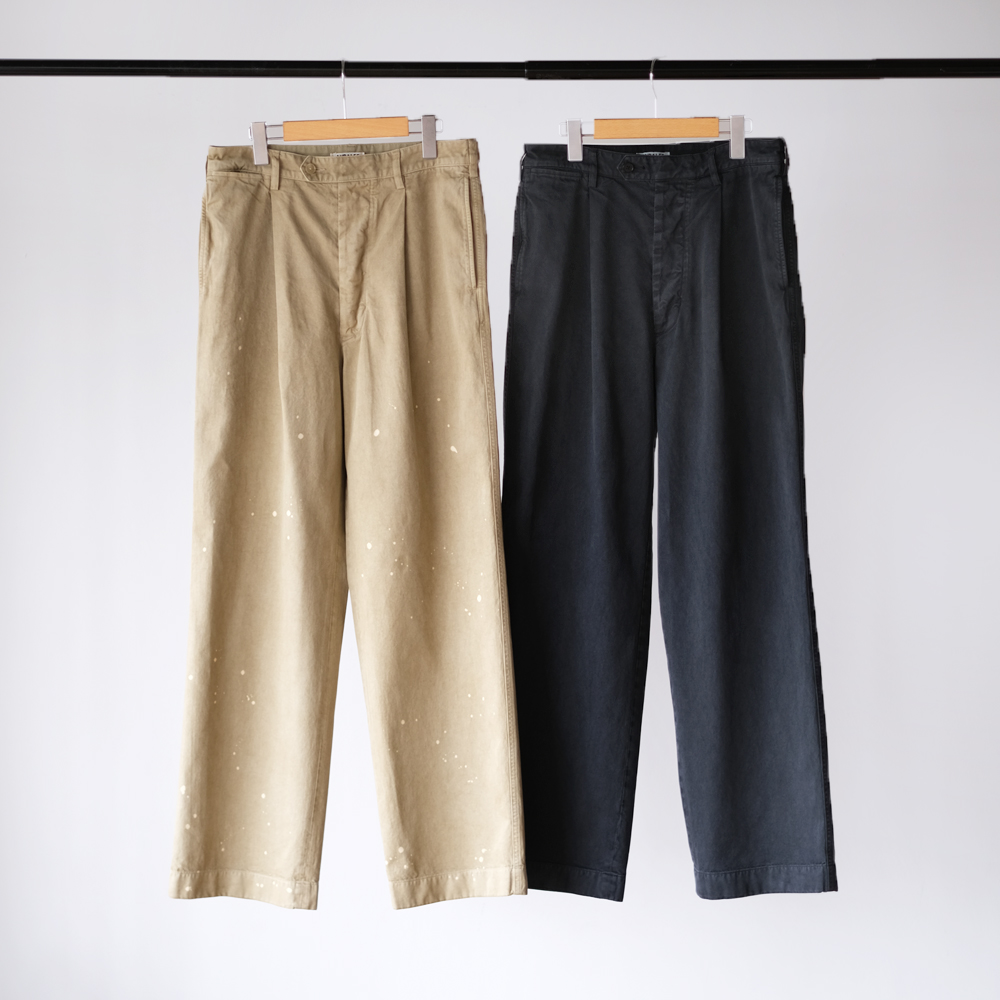 Garment-Dyed Finx Light Chino One-Tuck Wide Pants | EUREKA FACTORY