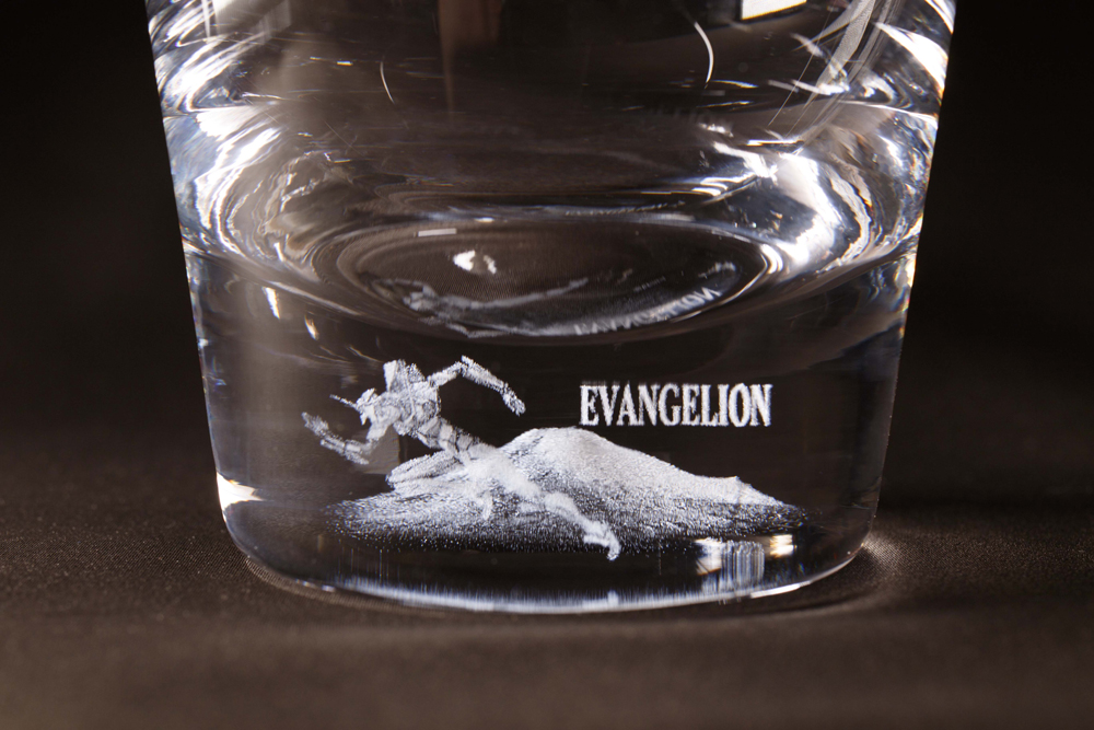エヴァンゲリオン初号機をモチーフにした2種のオリジナルグラスが登場