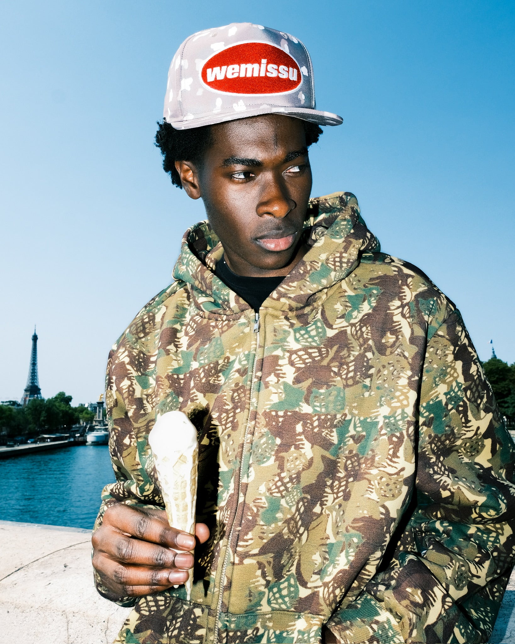 WEMISSU CAMO ZIP HOODIE GREEN