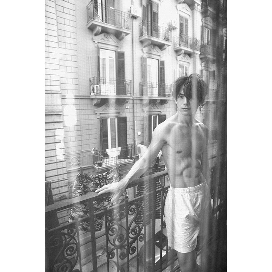 EXILE TRIBE STATION ONLINE STORE｜EXILE NAOTO 1st 写真集