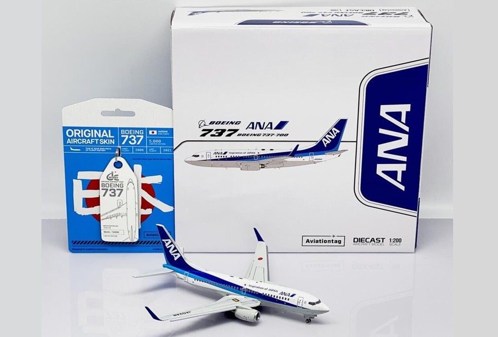 JFOX 1/200 ANA B737-800 JA51AN 完成品 JFOX 1/200 ANA B737-800