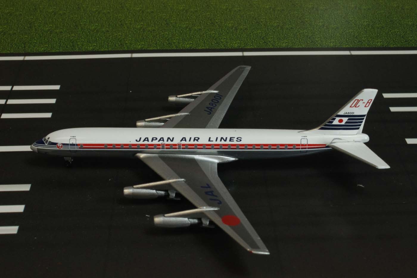 Highly detailed Aero Classic diecast model airplane JAL DC-8-32
