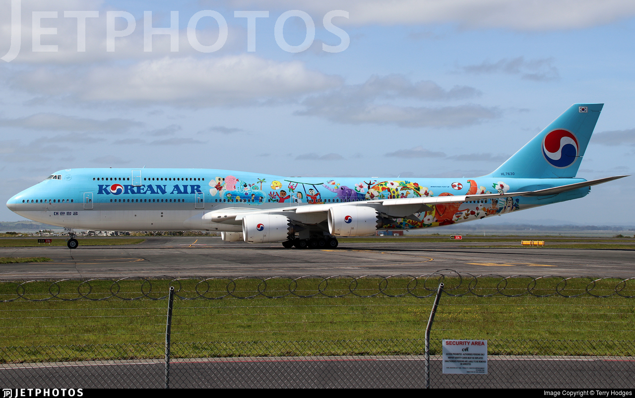 Korean Air Boeing 747-8 HL7630 11th Children's Livery JC EW4748001