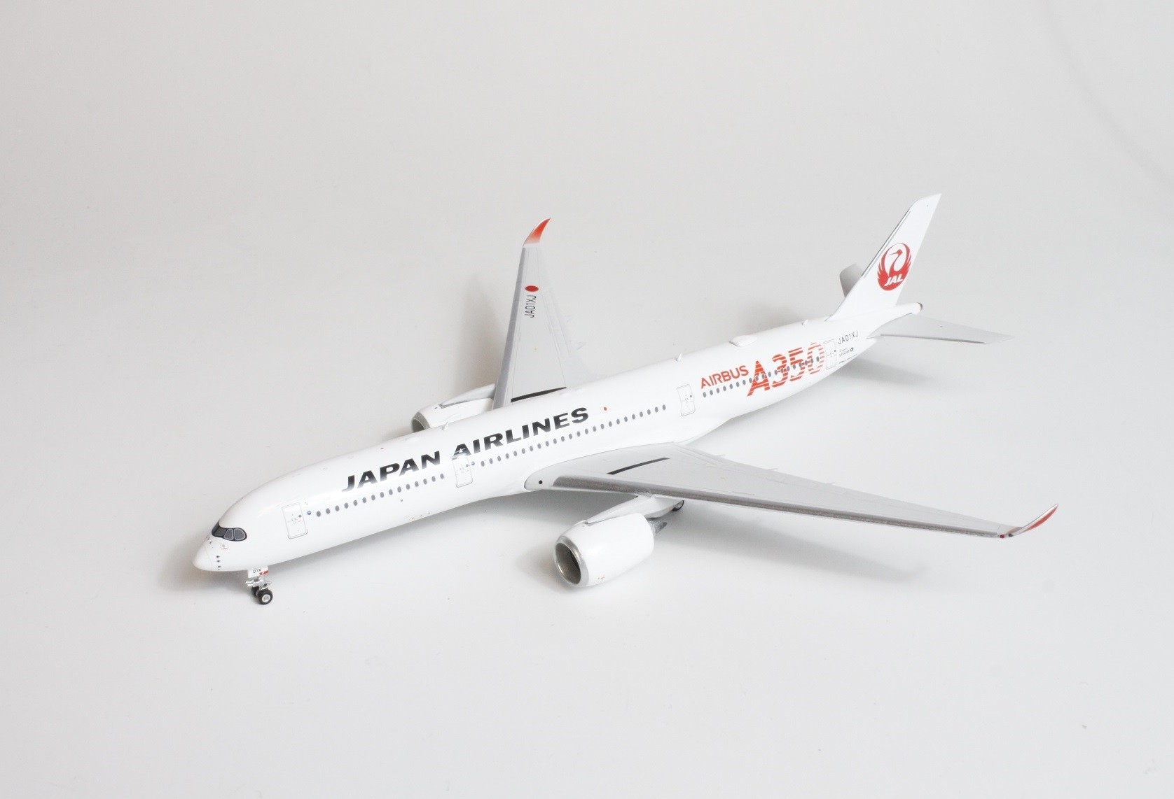 Red JAL Japan Airlines Airbus A350-900 JA01XJ Phoenix 04277 scale