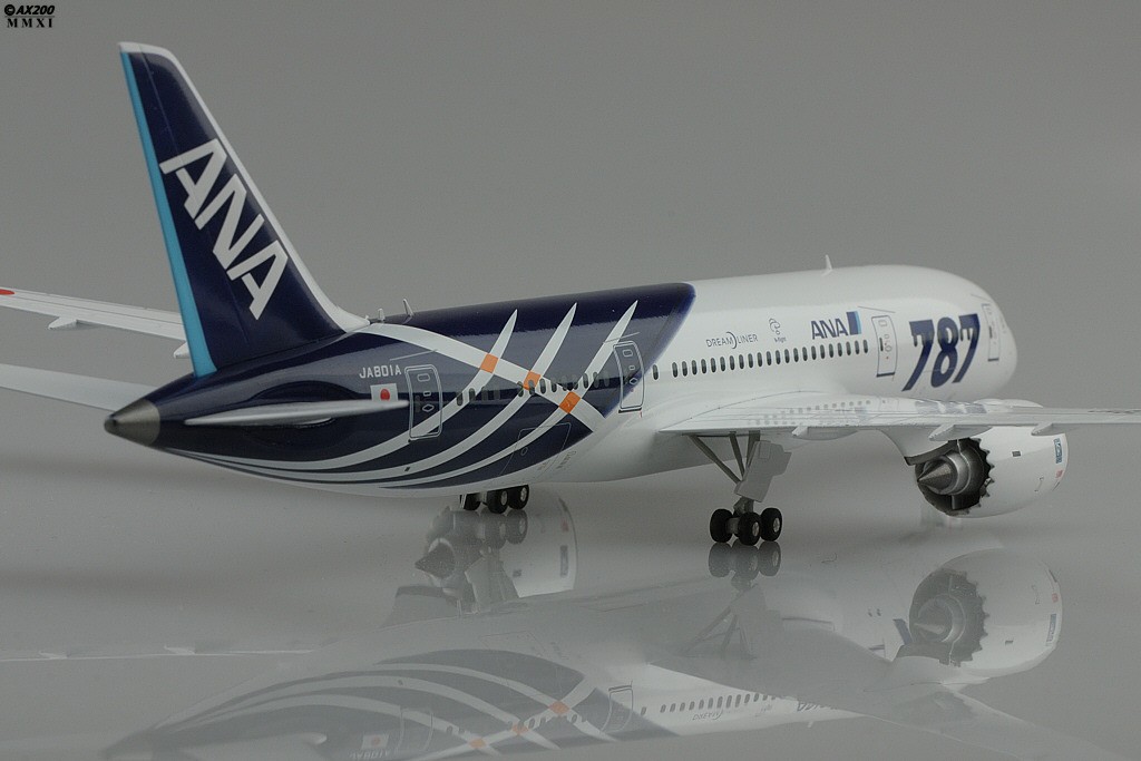 ANA B787-800 JA801A (Special 787 Livery) 1:200 JCWings ezToys