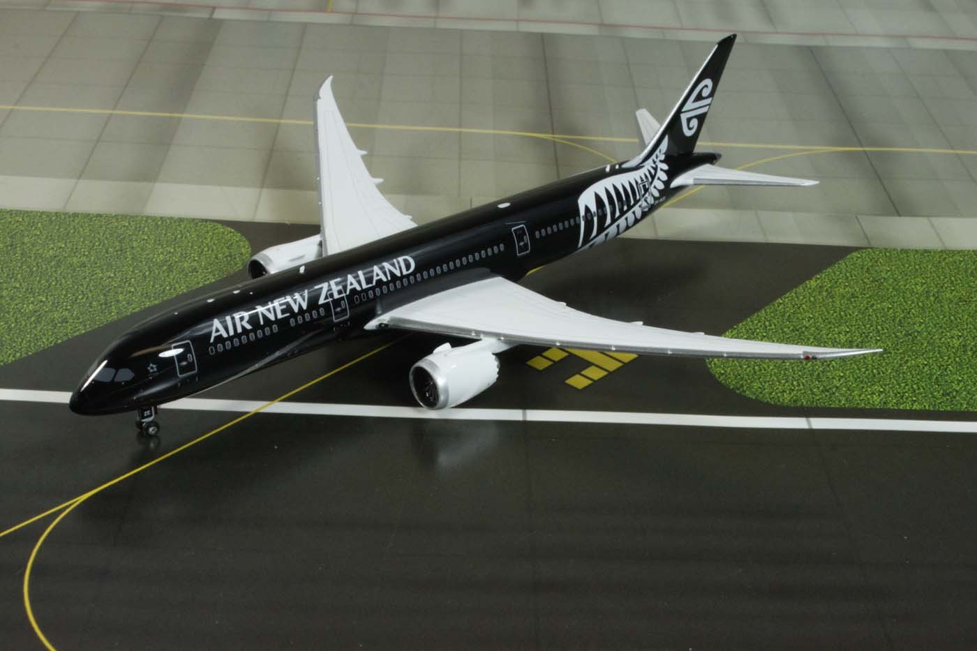 Phoenix die cast models Air New Zealand All Blacks Livery, 787-9