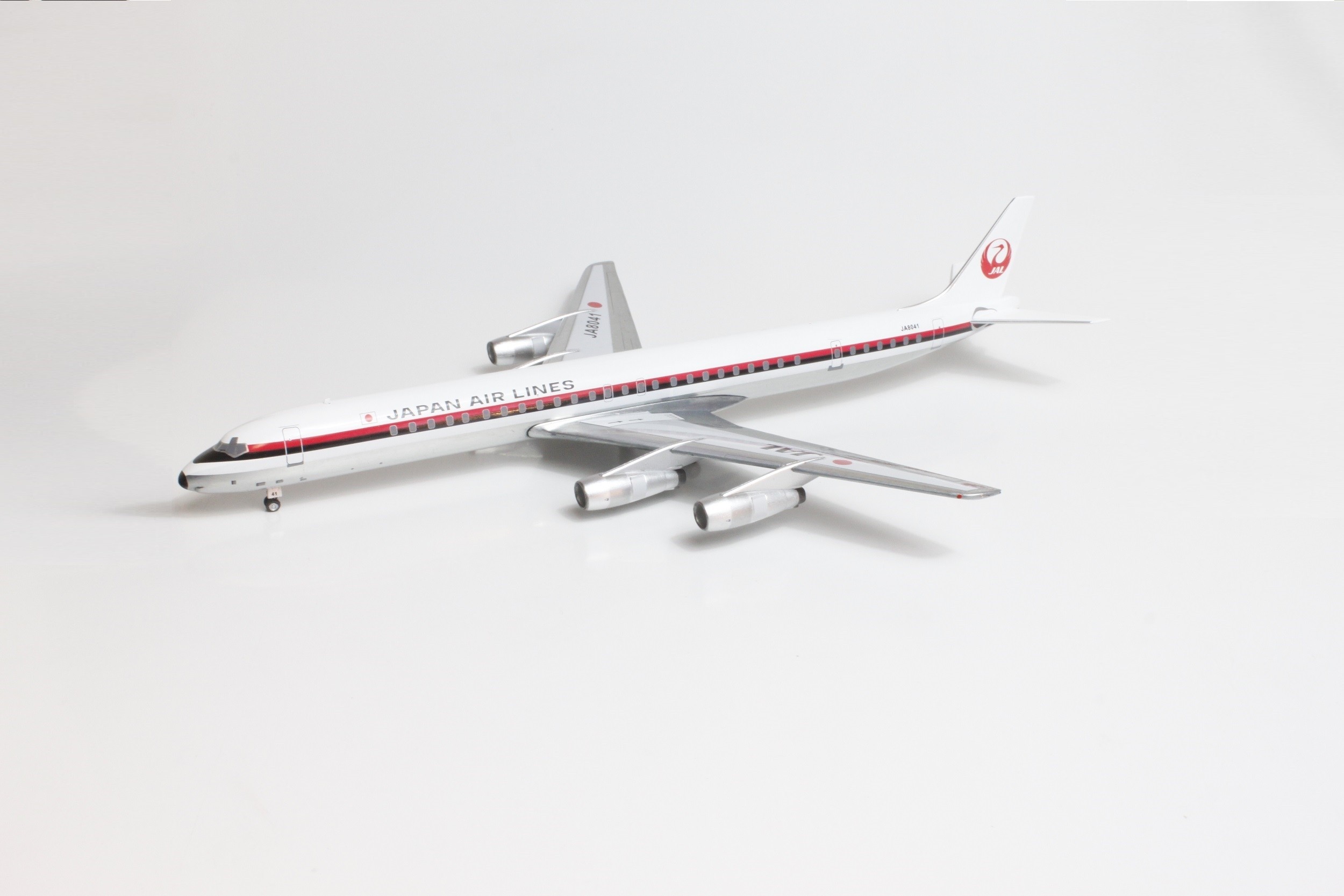 Japan Airlines JAL Douglas DC-8-61 JA8041 die-cast Aero200
