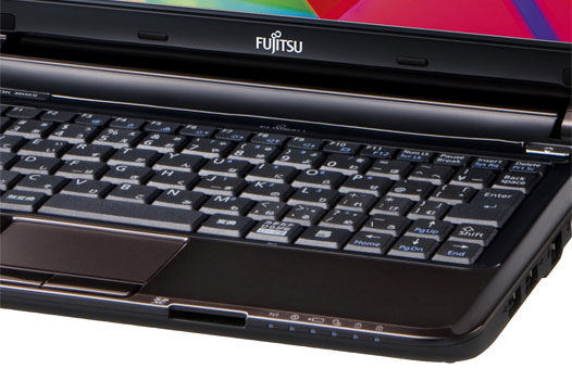 今までに発表した主な製品（ネットブックPC LIFEBOOK（ライフブック