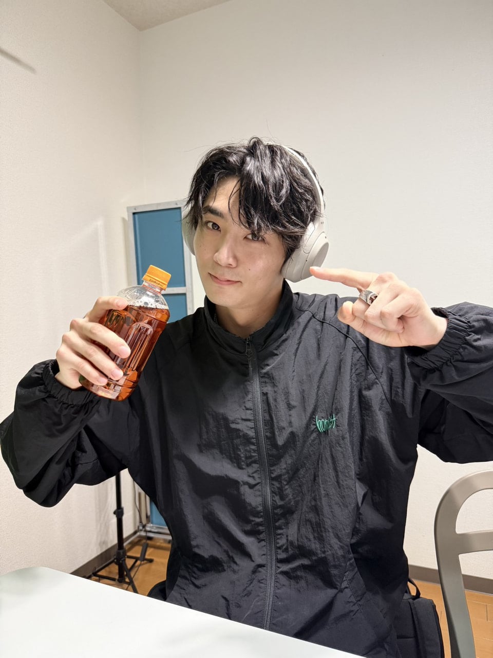 ヨコハマのスタジオと名古屋でリモート | ZERO-8 - Fm yokohama 84.7