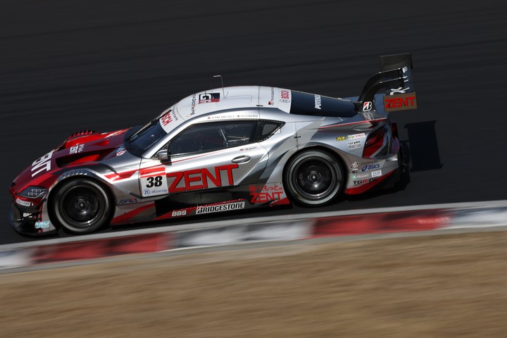 公式テスト岡山: 立川祐路／石浦宏明組（ZENT CERUMO GR Supra