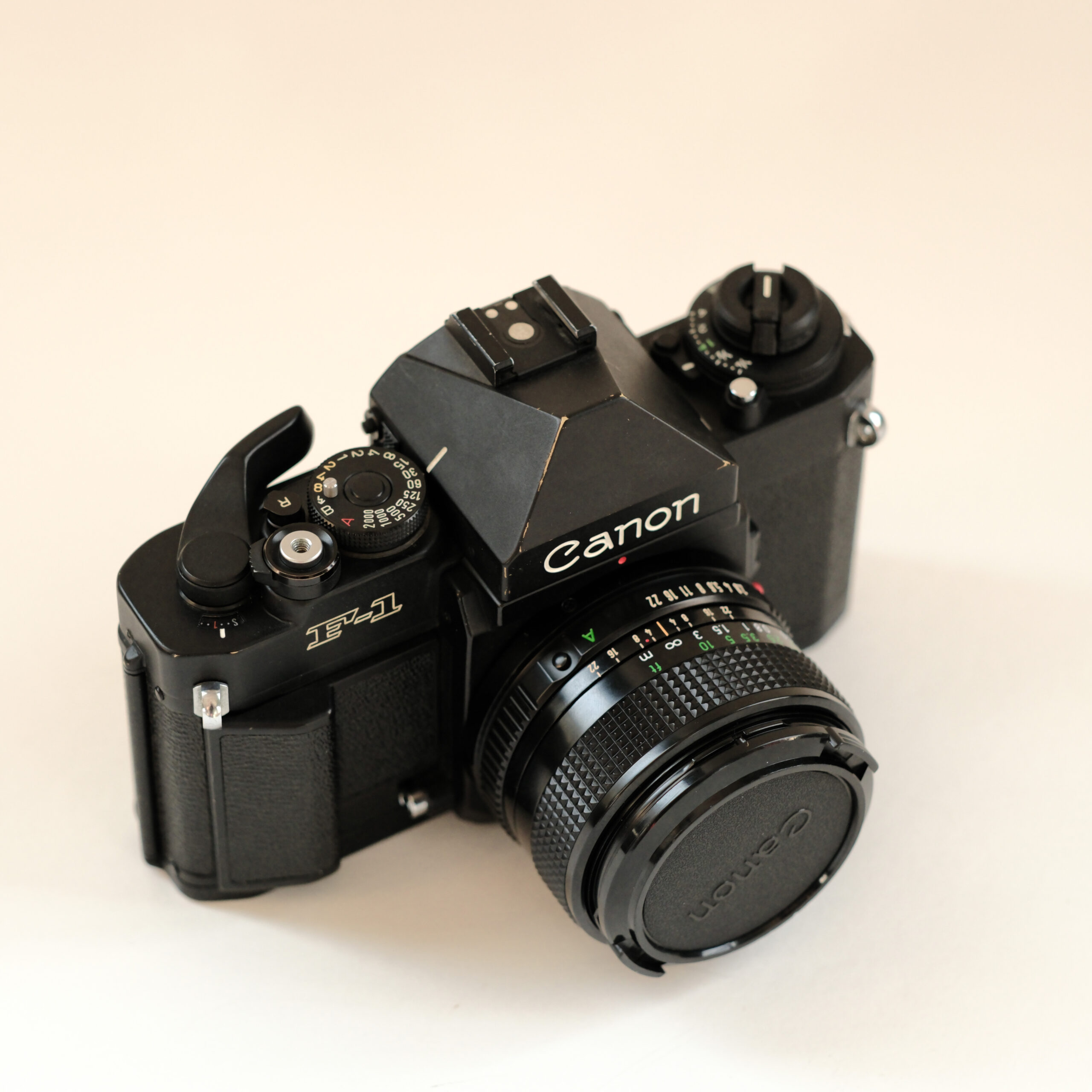 Canon NEW F-1 35mm SLR Analog Fotoğraf Makinesi