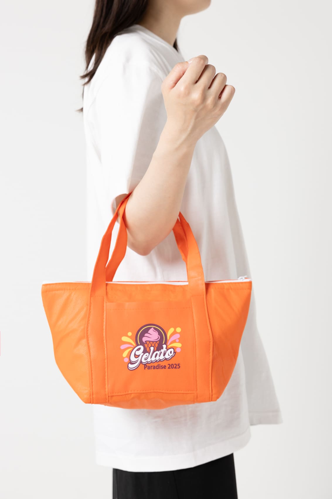 ノベルティ用オリジナルトートバッグにプリント・刺繍でノベルティ激安