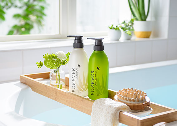 髪の1本1本を艶やかに フォーエバー ヘアコンディショナー