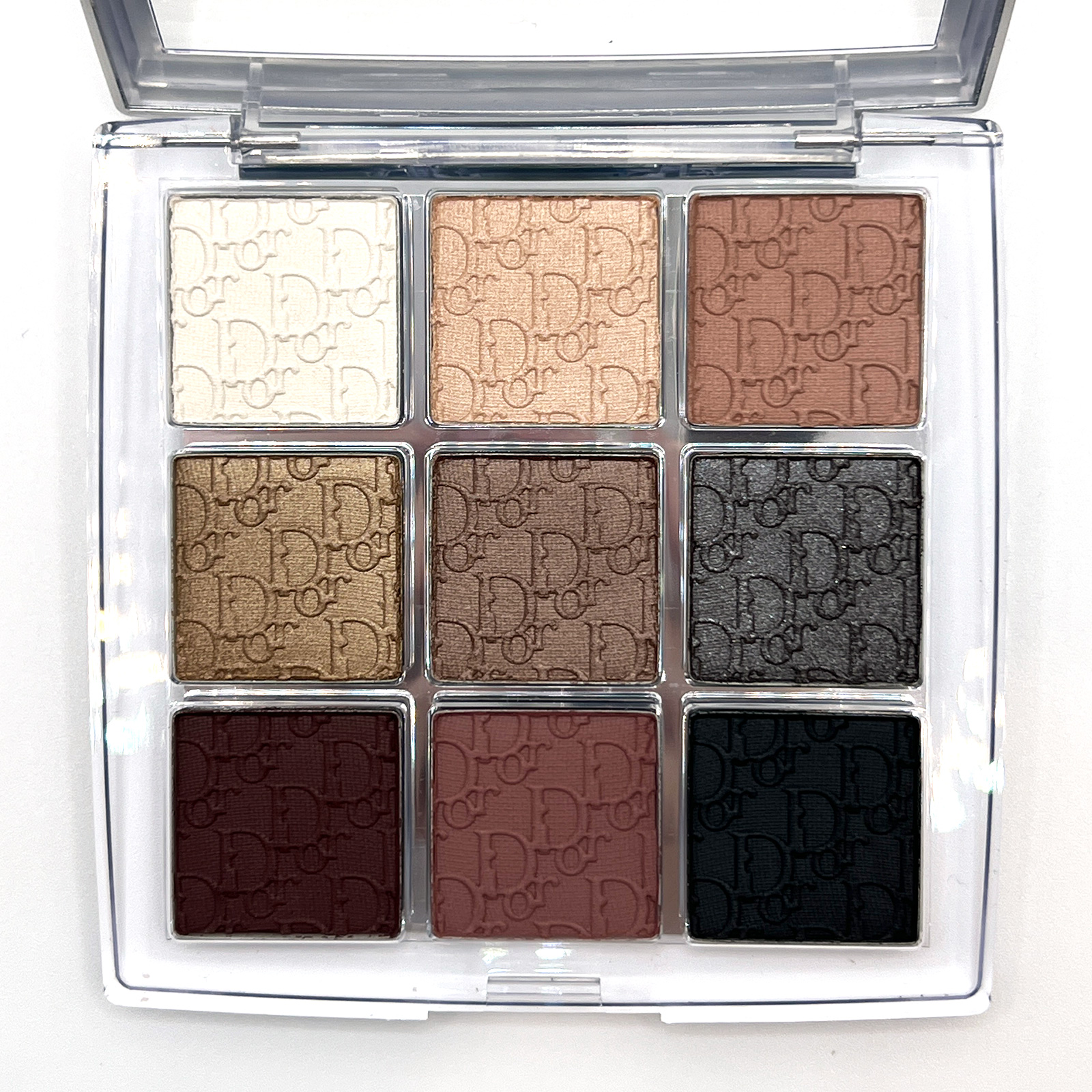 Dior Backstage Eyeshadow Palette - 002 Smoky Essentials Review