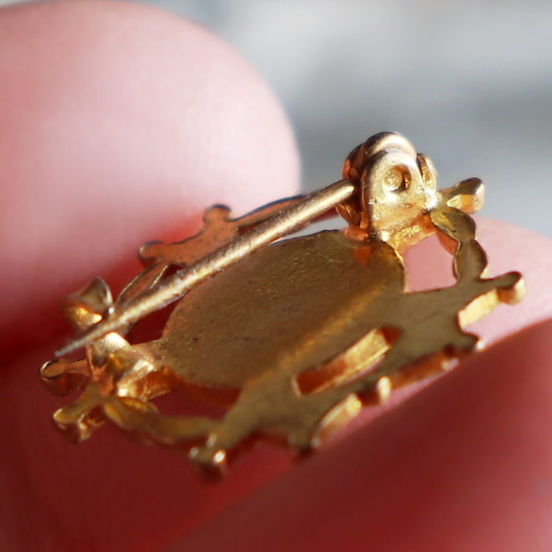 Christian Lacroix 十字架ヴィンテージブローチ ゴールド 【公式通販】