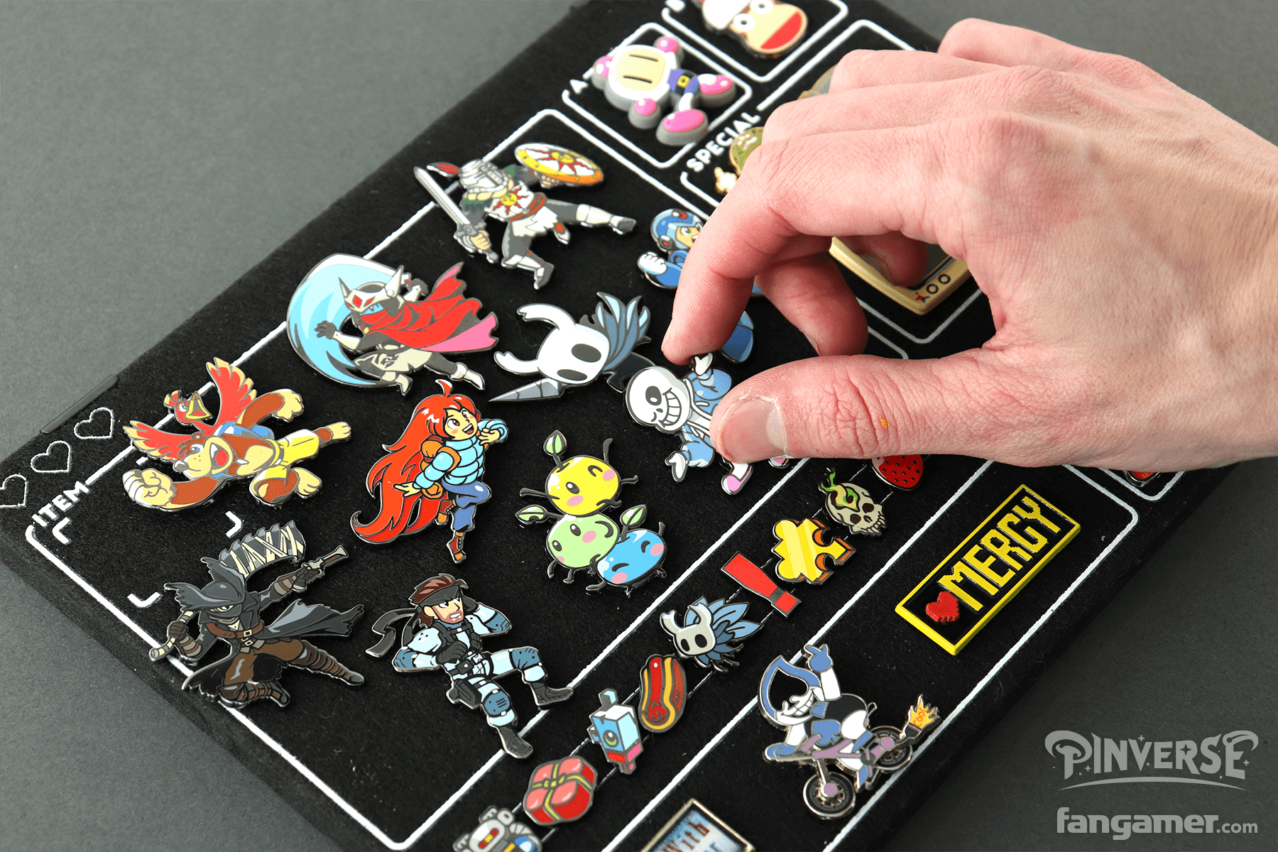 PINVERSE」－ The Drifter ピンバッジパック - Fangamer Japan