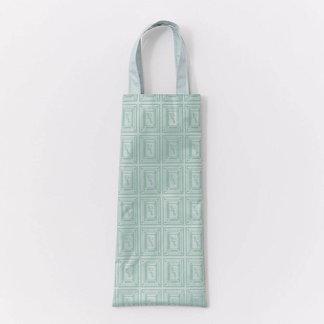 Q-pot.“チョコミントの板チョコ柄”ハートバッグ、とろけるデザインの