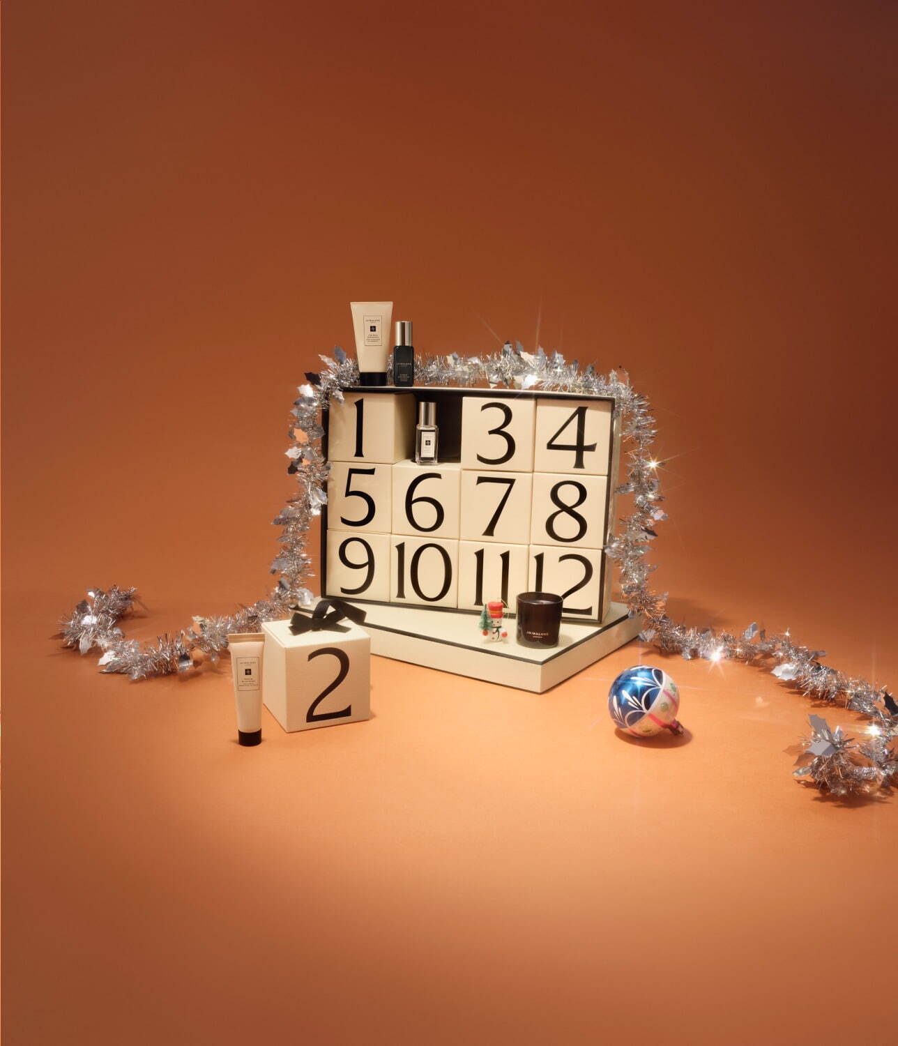 ジョー マローン ロンドン24年クリスマスコフレ、“モミの木”着想コロン