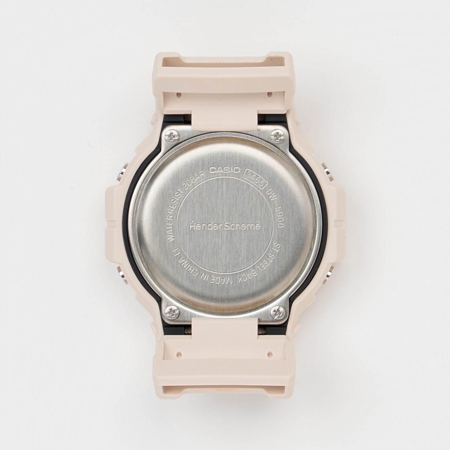 エンダースキーマ×G-SHOCKのレザーベルト腕時計、“3つ目”のホワイト