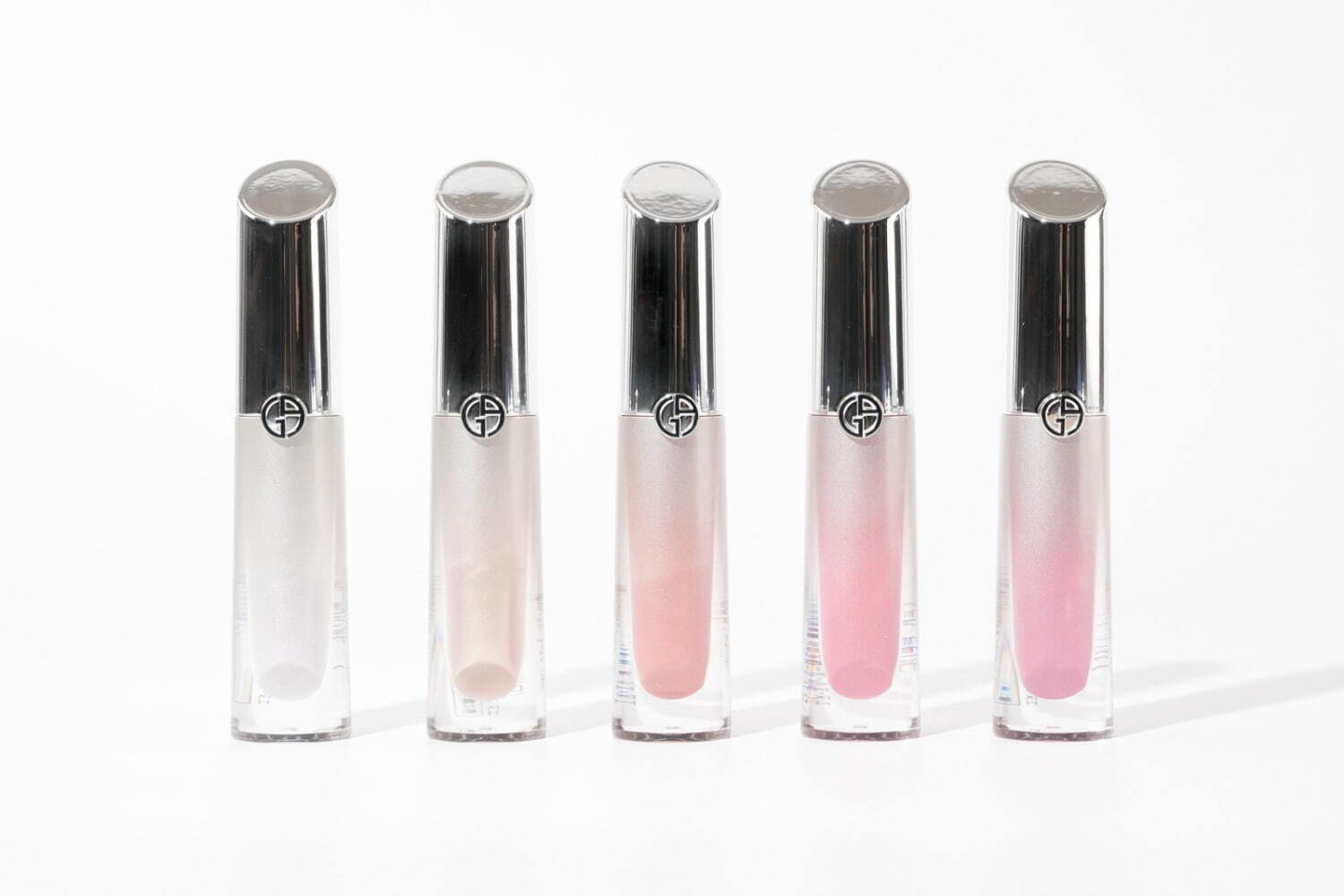 アルマーニ ビューティ“まるで氷”ひんやり冷感グロスが25年秋誕生