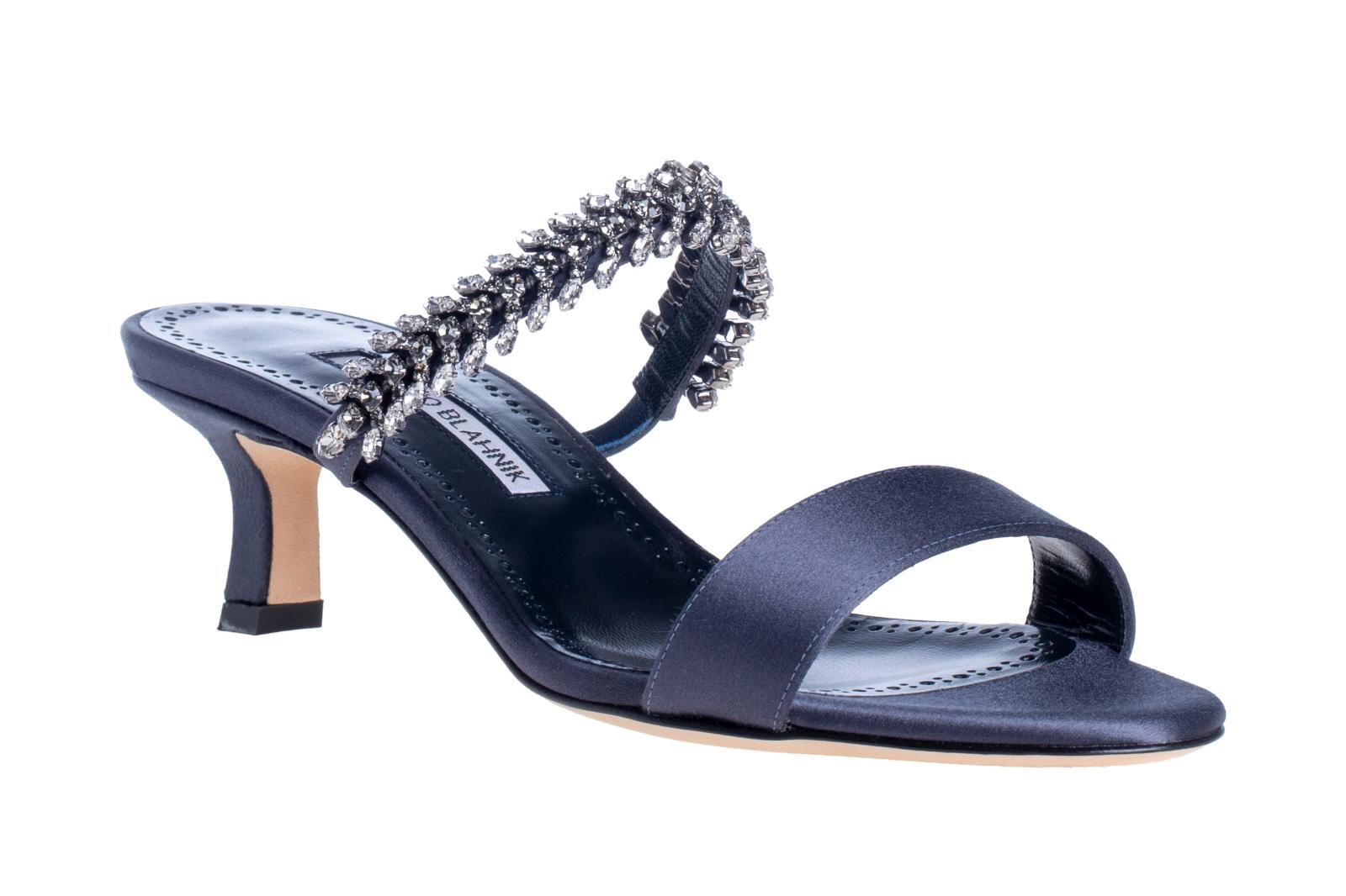 マノロ ブラニク